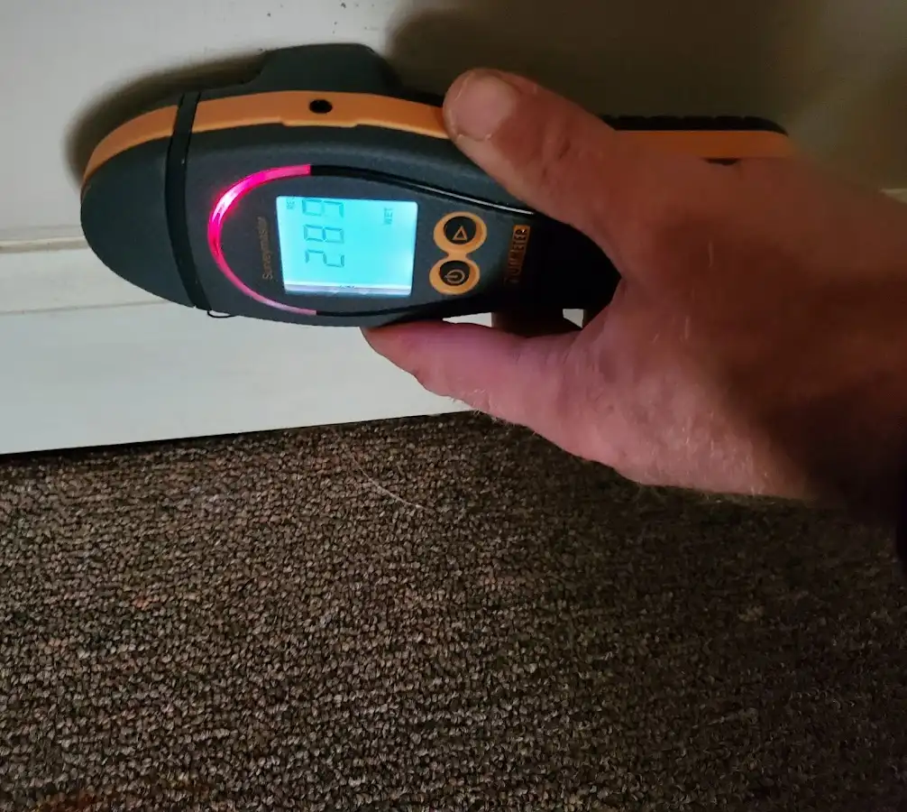 Moisture detection at baseboard during Sewage Cleanup & Sanitation in Schofield Barracks